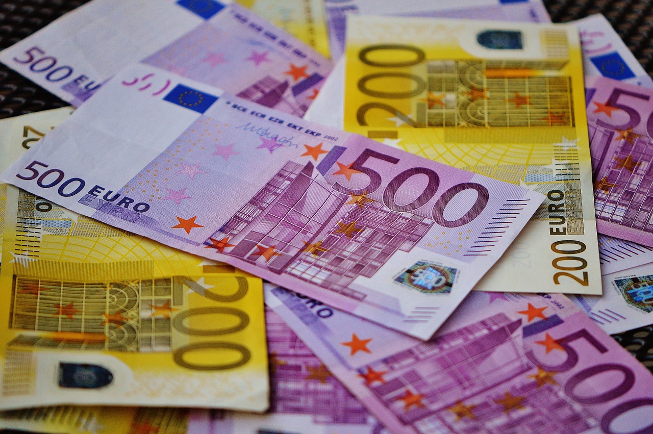 money-1508454_1280 prix d'un site internet